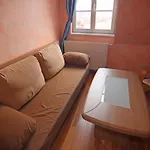 Backbord Im Zentrum Von 아파트 Röbel