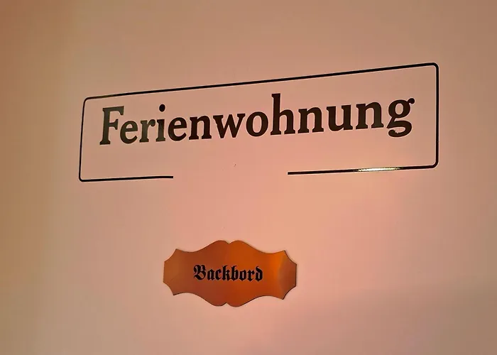 Backbord Im Zentrum Von *